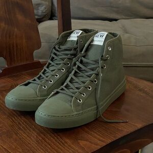 Nothing New Men’s Classic Forest Green High-Top Sneakers